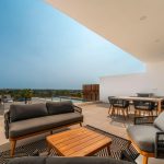 CONTEMPORARY ELEGANCE WITH A COASTAL HEARTBEAT - TOWNHOUSE NEAR QUINTA DO LAGO AND VALE DO LOBO